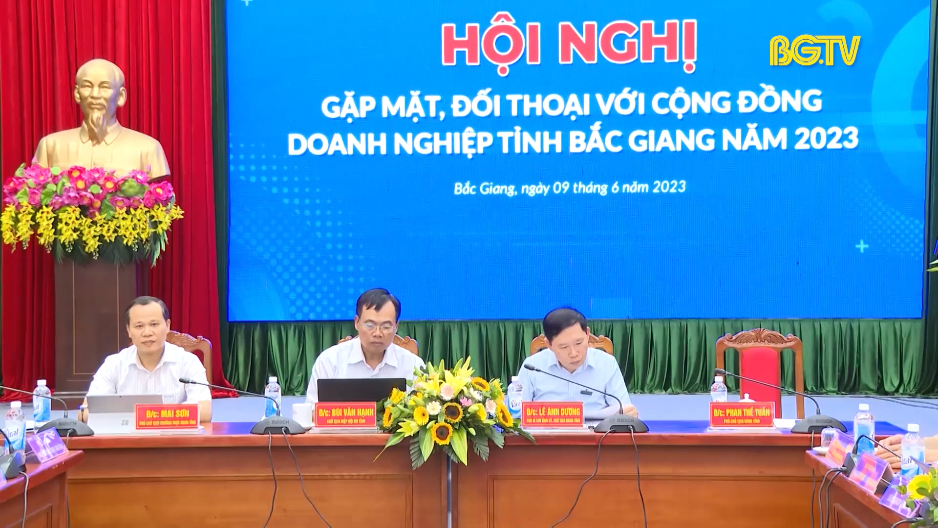 Hội nghị ” Gặp mặt, đối thoại với cộng đồng doanh nghiệp tỉnh Bắc Giang năm 2023″